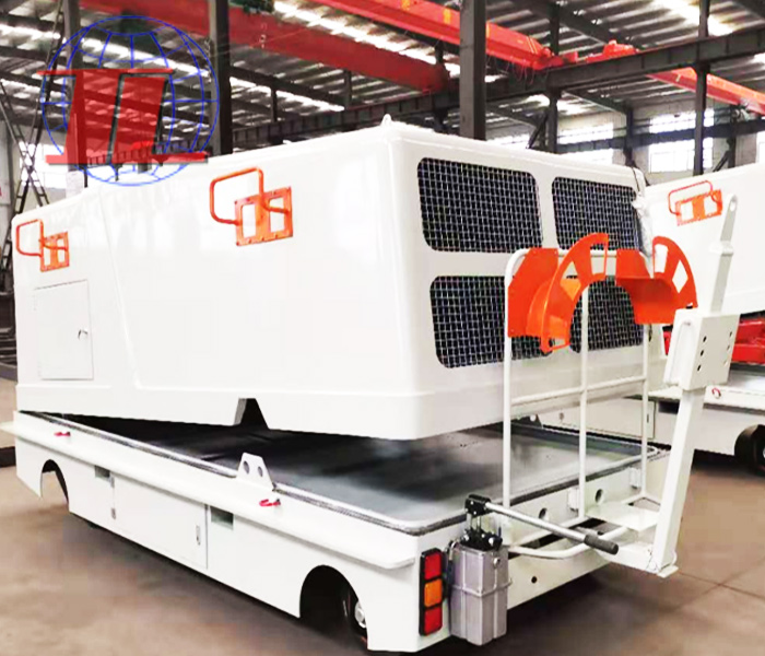 新乡机场用自行多功能车